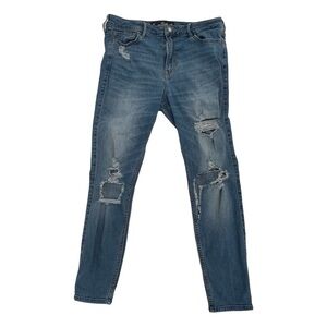 Hollister Distressed High Rise Super Skinny Crop Jeans Size 11 Women’s